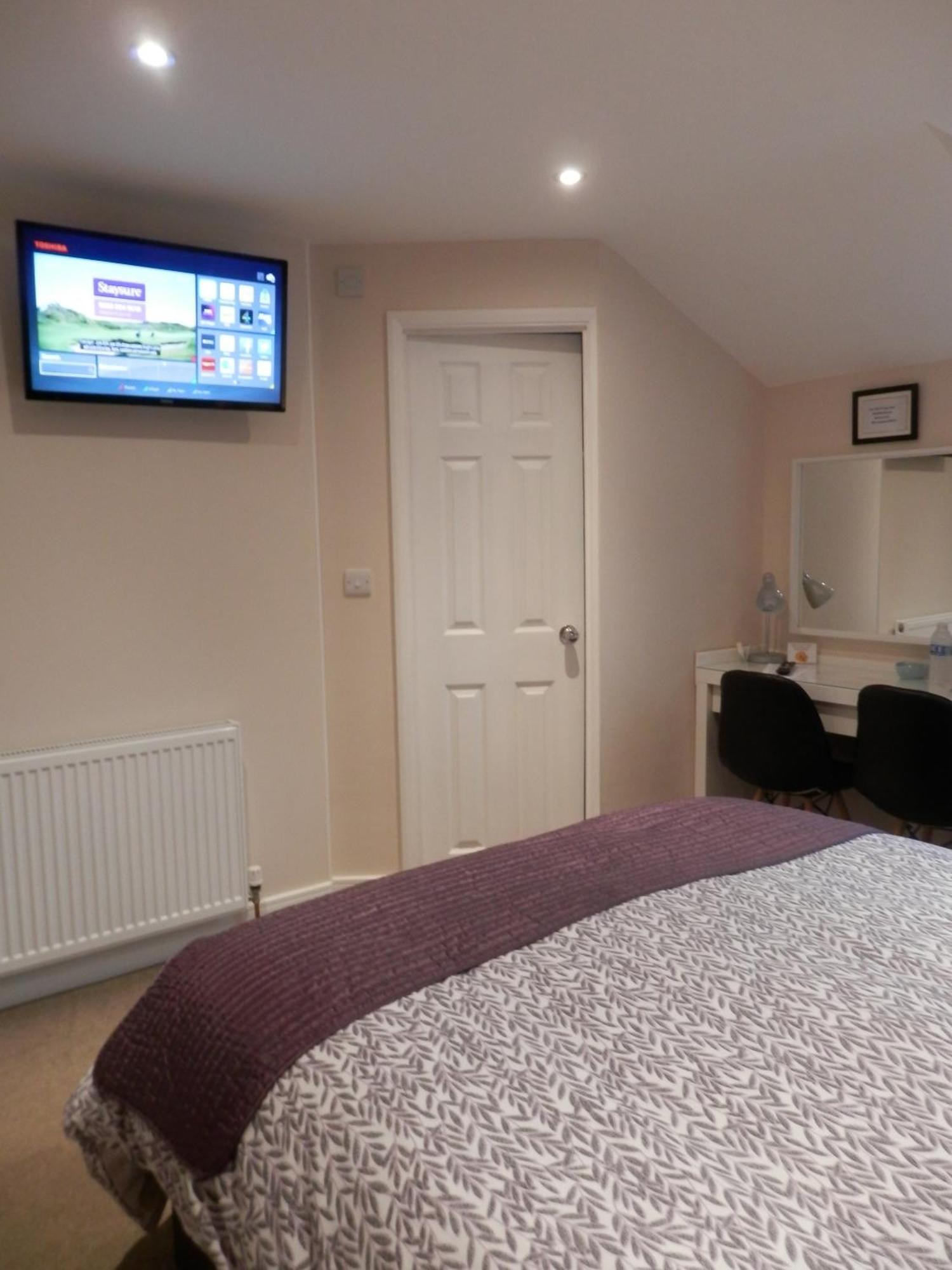 Bed and Breakfast Middle House Coventry Habitación foto